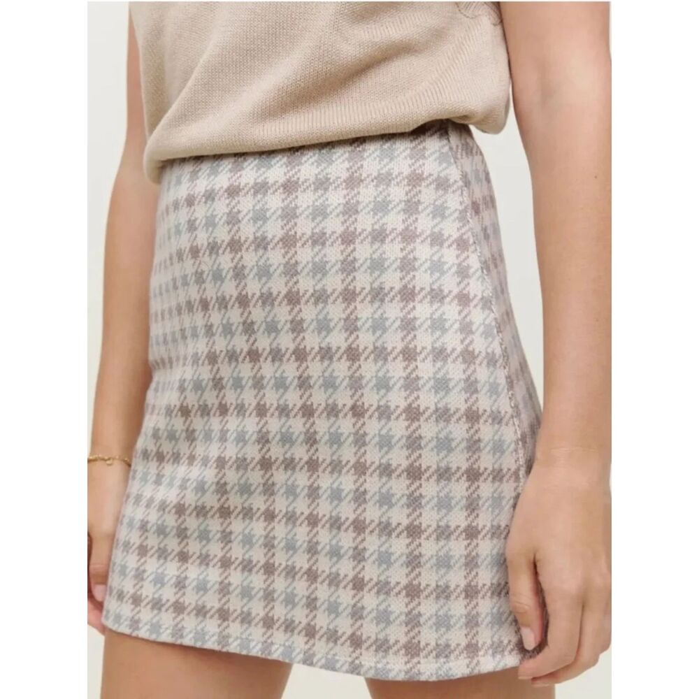NWOT Reformation Beige and Gray Houndstooth Print Soft Mini Skirt Sz 16
